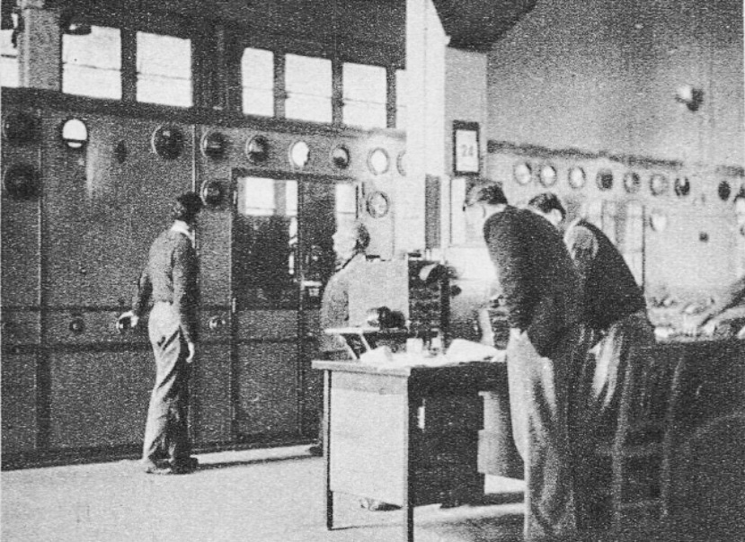 Un an après la Libération, la Radiodiffusion française se relève