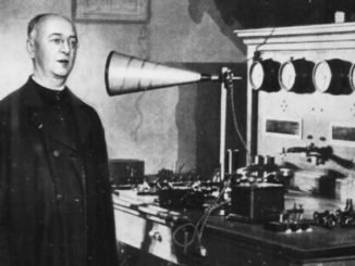 Le premier sermon à la radio